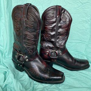 Laredo Brown Harness Western Boots. Size 10.5 EE (wide)